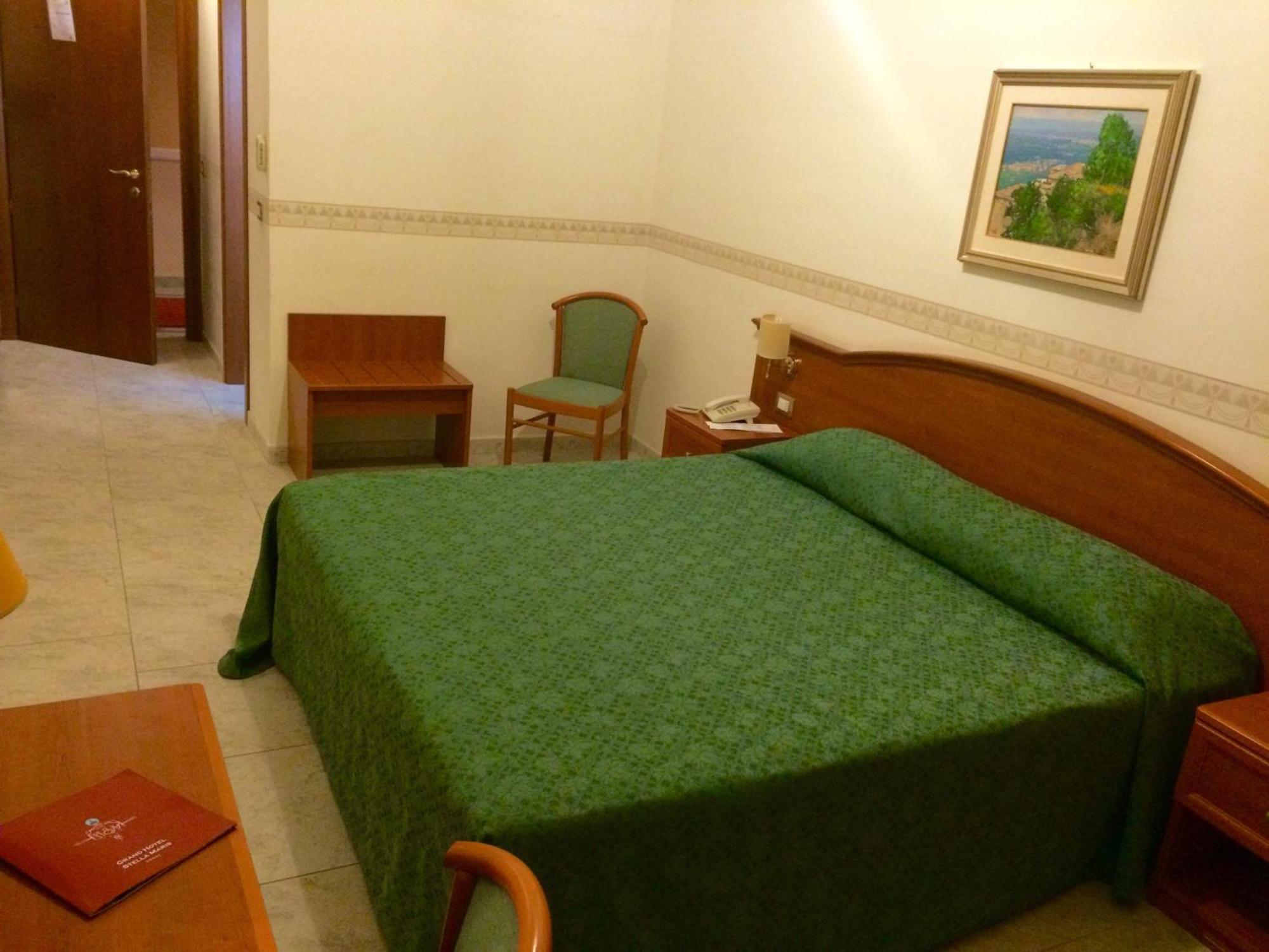 Grand Hotel Stella Maris Palmi Rum bild