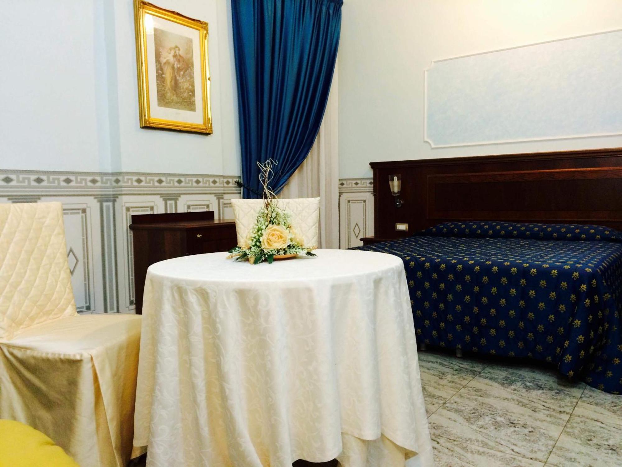 Grand Hotel Stella Maris Palmi Rum bild